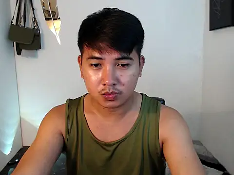 JboyGiant005 online show from October 2, 6:09 am