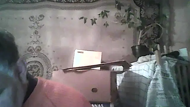 Snapshot of A1B3- chatting on November 15, 4:47 pm A1B3- online show from November 15, 4:47 pm