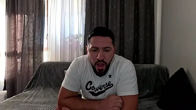 Gold Alpha Boy online show from October 20, 1:11 pm