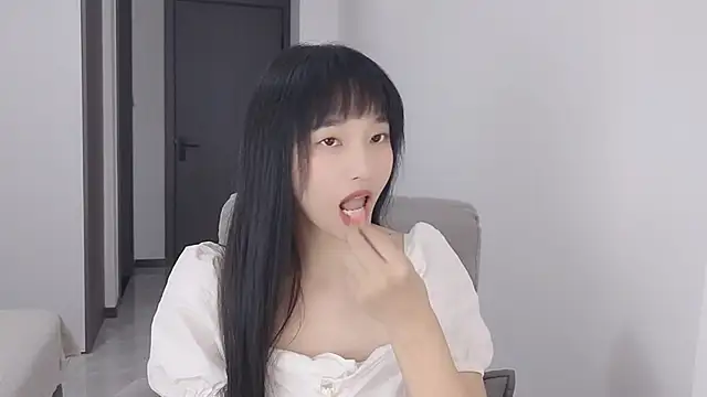 Lisa-3333 online show from September 12, 1:55 pm