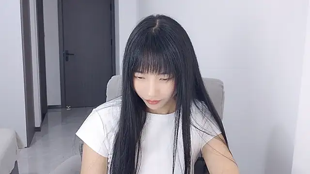 Lisa-3333 online show from September 17, 1:46 pm