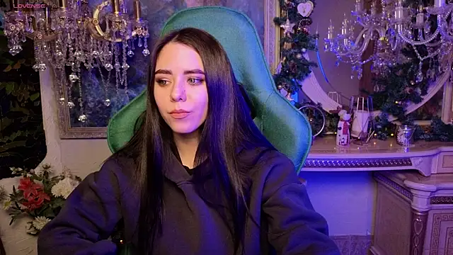 IvoryWood  online show from January 16, 5:28 pm