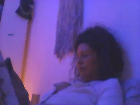 Snapshot of Bebita-zmp chatting on June 17, 4:26 am Bebita-zmp online show from June 17, 4:26 am