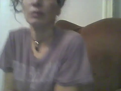 Snapshot of Bebita-zmp chatting on June 17, 11:16 pm Bebita-zmp online show from June 17, 11:16 pm