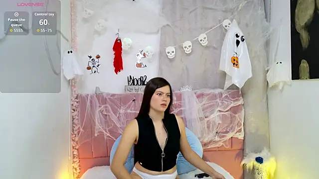 sukilove18 online show from October 20, 11:16 pm