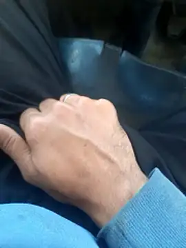 randheerthakur  online show from January 17, 8:41 am