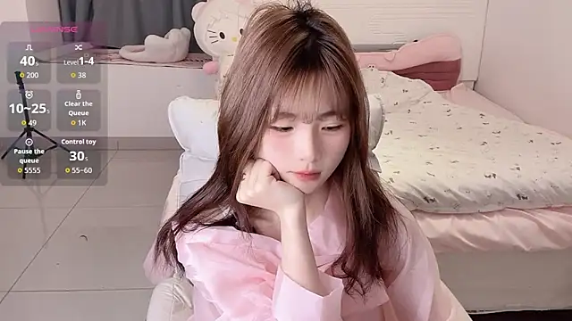 gougou77 online show from March 23, 12:42 pm