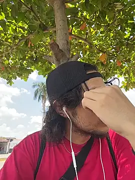 Luxx 14 online show from April 14, 5:41 pm