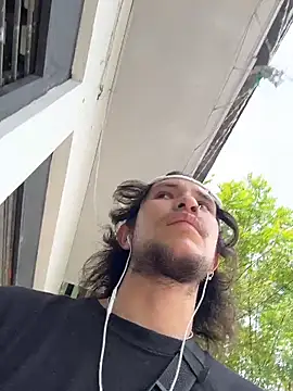 Luxx 14 online show from April 18, 4:00 pm