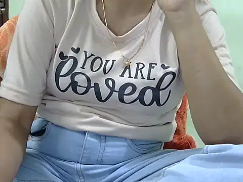 CHAMELI4747 online show from October 15, 7:41 am