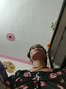 ISHANI-SINGH online show from October 27, 3:27 pm