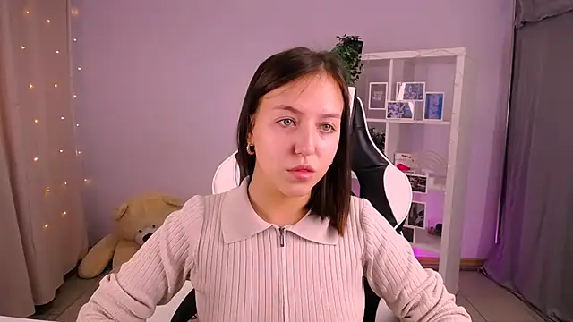 CindySparkl online show from October 21, 3:51 am