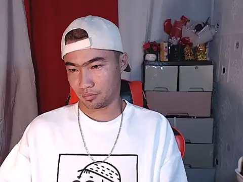 Snapshot of Siege_cum69 chatting on November 18, 6:56 pm Siege cum69 online show from November 18, 6:56 pm