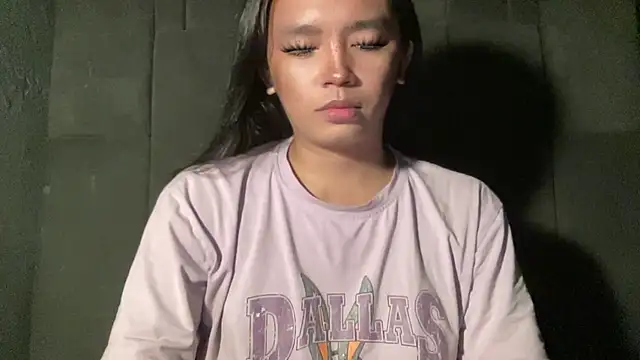 Claudia Johnson online show from October 14, 5:58 pm