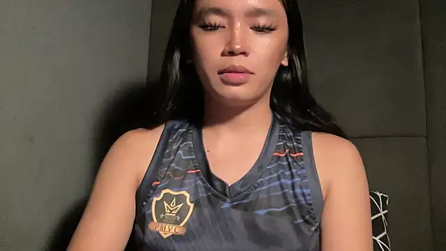 Claudia Johnson online show from October 27, 4:44 pm