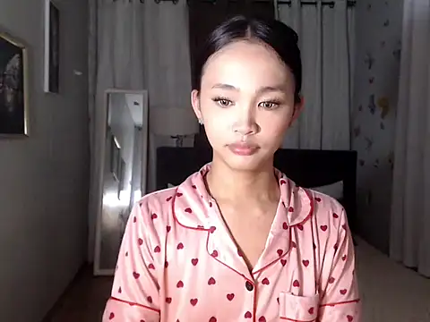 millany69 online show from January 11, 1:38 pm