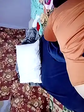 Snapshot of Hnonasix89 chatting on March 12, 3:12 am Hnonasix89 online show from March 12, 3:12 am