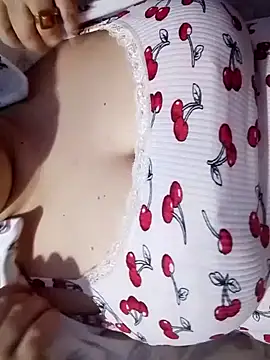 Snapshot of Hnonasix89 chatting on March 20, 12:26 am Hnonasix89 online show from March 20, 12:26 am