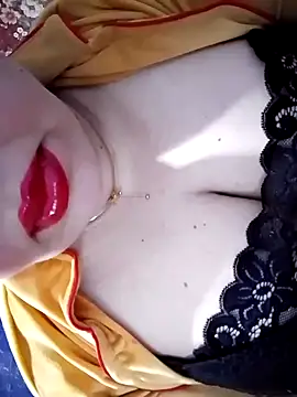 Snapshot of Hnonasix89 chatting on April 14, 8:59 pm Hnonasix89 online show from April 14, 8:59 pm