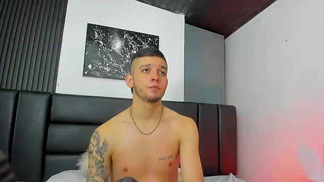 Snapshot of Mathewboy1 chatting on February 26, 11:53 am Mathewboy1 online show from February 26, 11:53 am