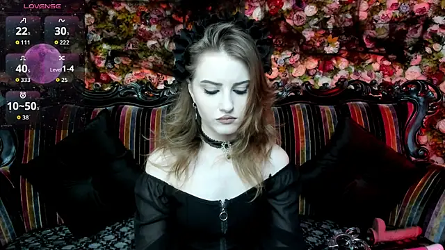 EllieMori online show from November 14, 8:02 am