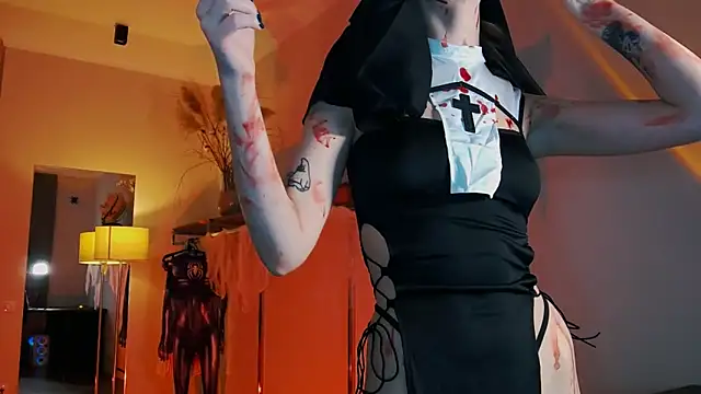 MariGven online show from October 31, 3:24 pm