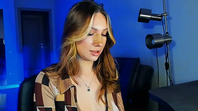 MariGven online show from February 10, 1:48 pm