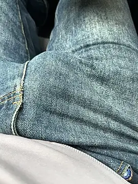 Cruel00 online show from October 20, 9:43 am