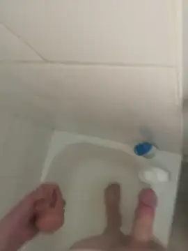 Snapshot of Buck2000 chatting on February 10, 6:23 pm Buck2000 online show from February 10, 6:23 pm