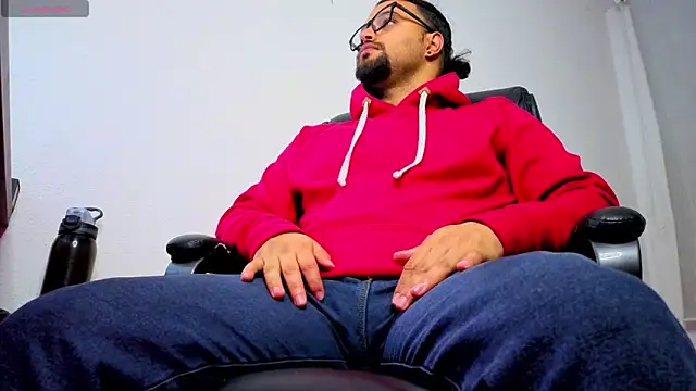 Ernesto-Rodriguez82 online show from February 25, 2:10 am