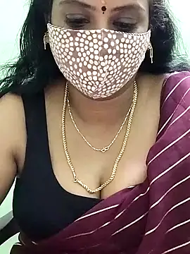 yoga-mithraa online show from December 18, 10:49 pm