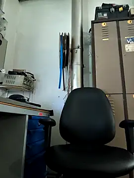 fergi1999 online show from April 3, 10:24 am