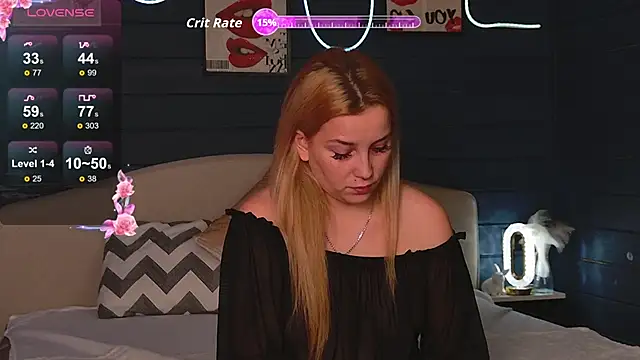 Snapshot of Crystal_Jull chatting on October 28, 11:36 am Crystal Jull online show from October 28, 11:36 am