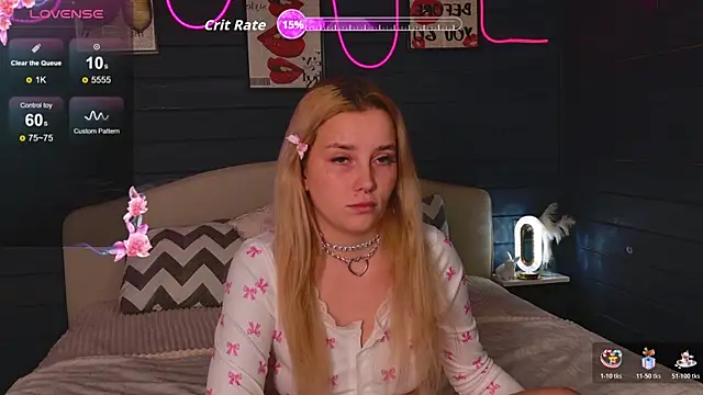 Snapshot of Crystal_Jull chatting on November 5, 4:40 pm Crystal Jull online show from November 5, 4:40 pm