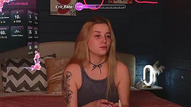 Snapshot of Crystal_Jull chatting on November 6, 4:41 pm Crystal Jull online show from November 6, 4:41 pm