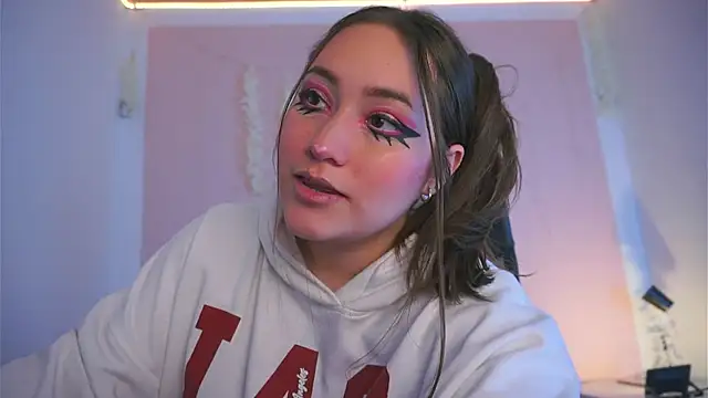 Violet moon24 online show from November 2, 10:01 pm