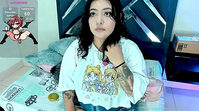 keith cute online show from October 14, 7:03 pm