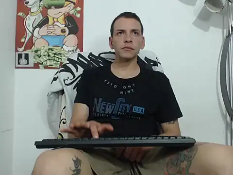 Thomasjons  online show from October 15, 12:00 am