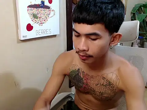 King BigCock69 online show from February 24, 3:37 am