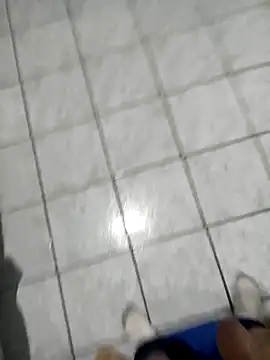 xAe003 online show from April 9, 12:54 am