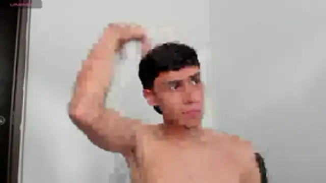 axel davis  online show from December 15, 12:09 pm