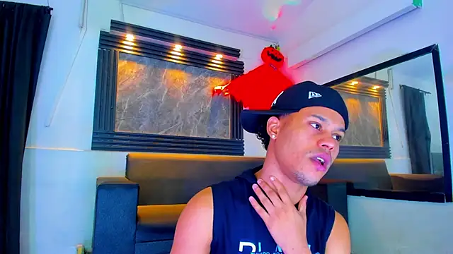 Snapshot of Rick_big chatting on October 17, 4:26 am Rick big online show from October 17, 4:26 am