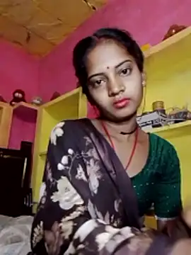 Snapshot of Hot_bbbb chatting on December 1, 10:37 pm Hot bbbb online show from December 1, 10:37 pm