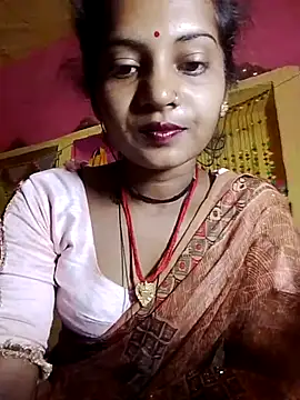 Snapshot of Hot_bbbb chatting on April 15, 9:59 pm Hot bbbb online show from April 15, 9:59 pm