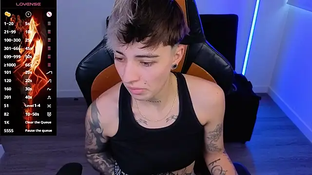 imlaiaaa online show from September 23, 10:13 pm