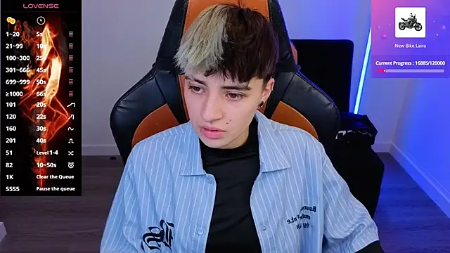 imlaiaaa online show from October 7, 12:08 am