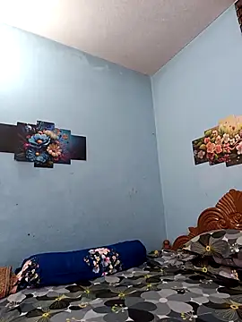 Snapshot of Cute_Faria chatting on February 6, 4:28 am Cute Faria online show from February 6, 4:28 am