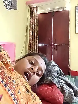 Hot crety online show from April 7, 6:47 am