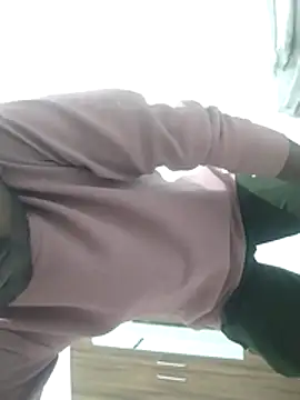 Snapshot of Wet_BunnyFun chatting on January 18, 5:17 pm Wet BunnyFun online show from January 18, 5:17 pm