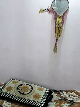 sneha bebo online show from April 4, 3:20 pm